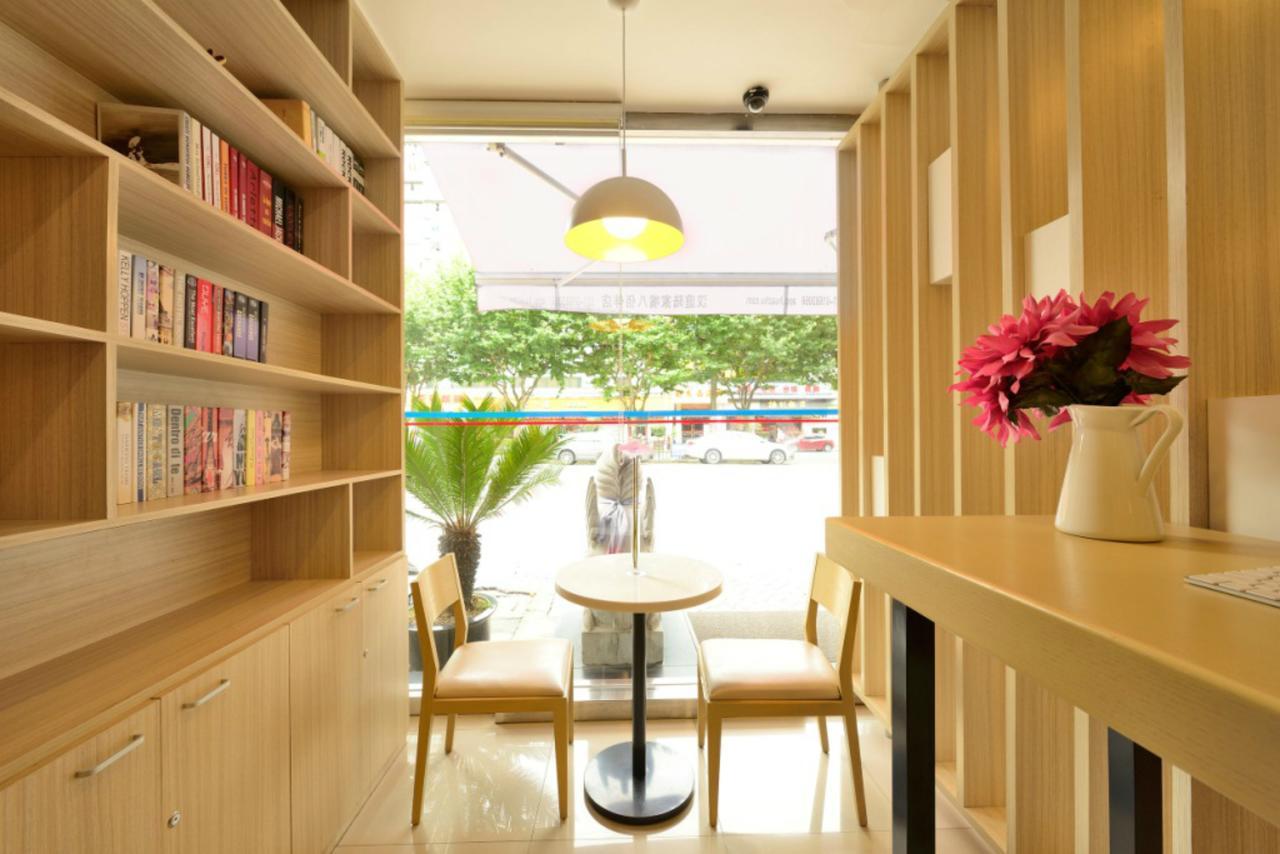 Hanting Hotel Zhuhai Gongbei Port Qinglv Nanlu Branch Buitenkant foto